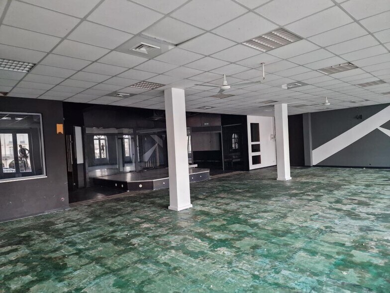 Flex in Libourne for sale - Interior Photo - Image 3 of 4