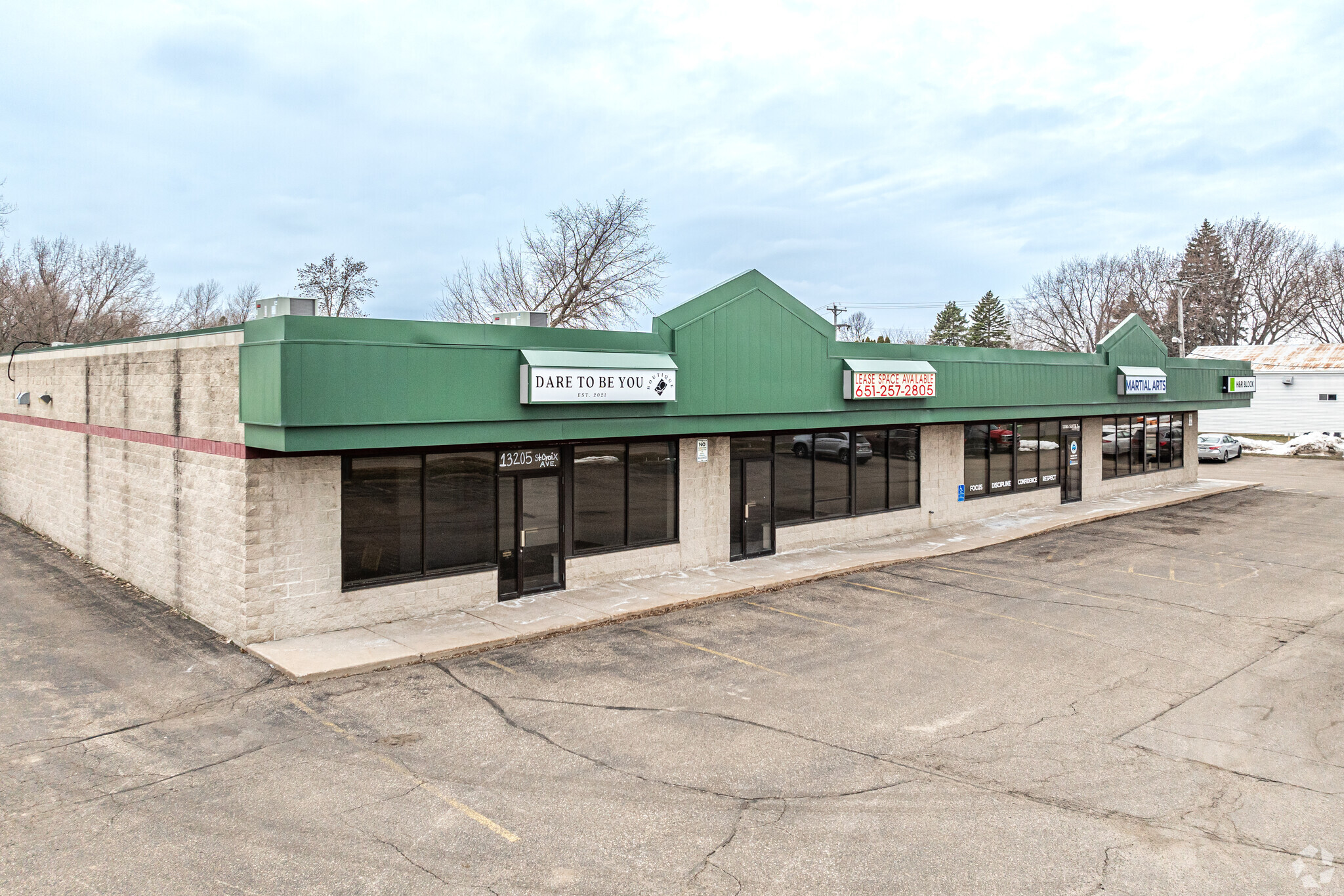 13185-13205 Saint Croix Ave, Lindstrom, MN for lease Primary Photo- Image 1 of 12