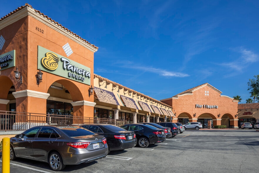 8020-8100 E Santa Ana Canyon Rd, Anaheim Hills, CA for lease - Building Photo - Image 3 of 9