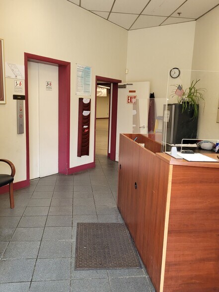 1315-1337 Windrim Ave, Philadelphia, PA à vendre - Photo du bâtiment - Image 3 de 11