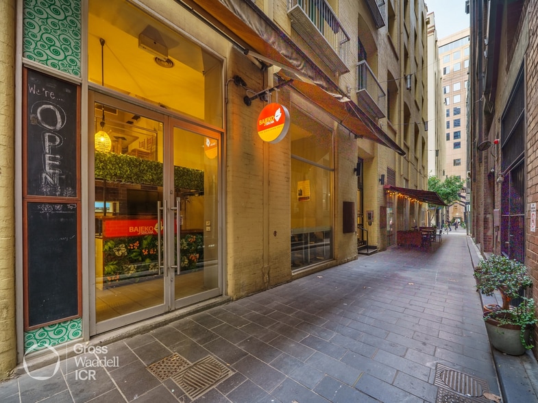 10 Bligh Pl, Melbourne for sale - Building Photo - Image 2 of 7