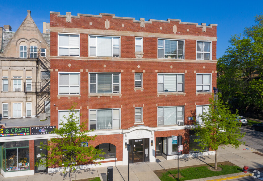 5200-5206 S Harper Ave, Chicago, IL for lease - Building Photo - Image 1 of 12