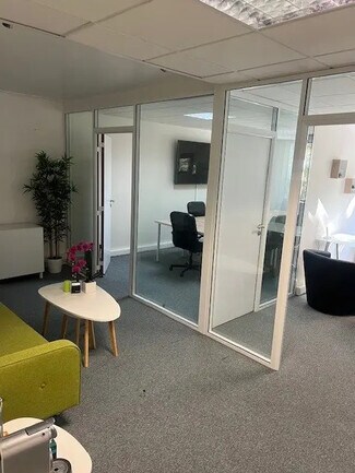 Plus de détails pour Bureau à louer