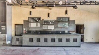 1501 E Apache Blvd, Tempe, AZ à vendre Photo intérieure- Image 2 de 4