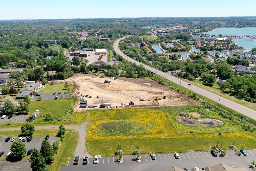 194 Parrish St, Canandaigua, NY à louer - Photo de construction - Image 3 de 6