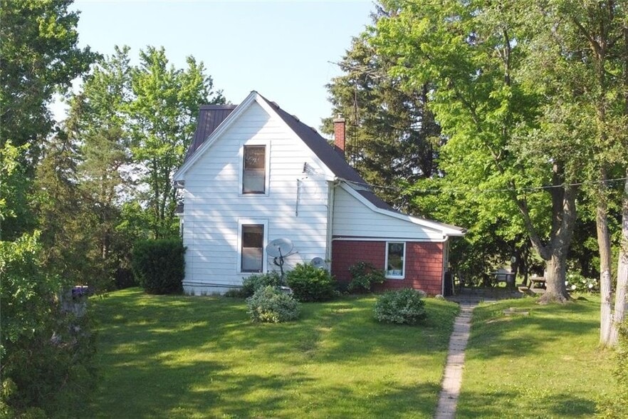 422 Mcclung Rd, Caledonia, ON for sale - Primary Photo - Image 1 of 6