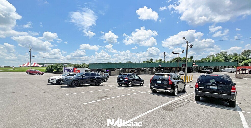 1000-1052 Eagle Lake Dr, Lawrenceburg, KY for lease - Building Photo - Image 3 of 19
