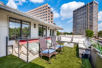 3006 Cole Ave, Dallas, TX for sale Interior Photo- Image 1 of 3