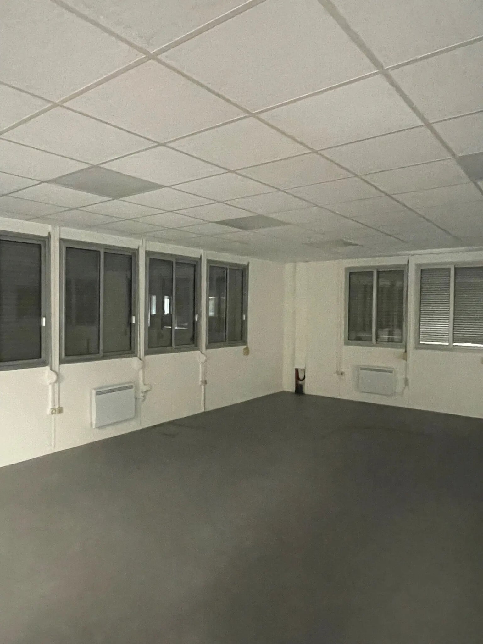 691 Rue Maurice Caullery, Douai for lease Interior Photo- Image 1 of 14