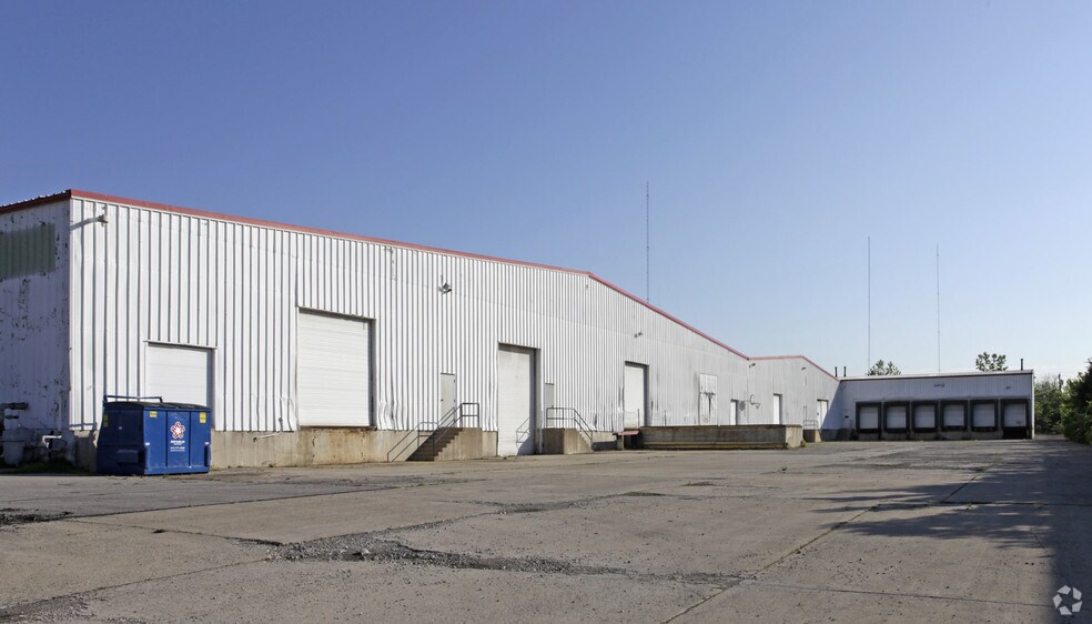 200 W 43rd St, Covington, KY à vendre - Photo du bâtiment - Image 2 de 2