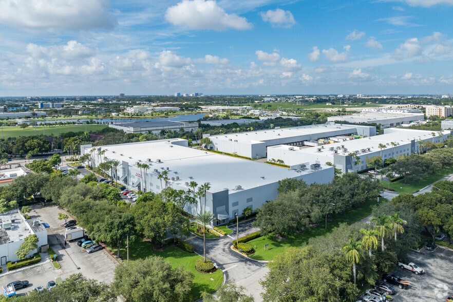 8815 NW 33rd St, Doral, FL for lease - Aerial - Image 3 of 6