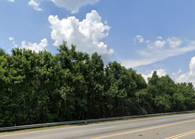 US Hwy 80, Savannah, GA à vendre - Photo du bâtiment - Image 2 de 4