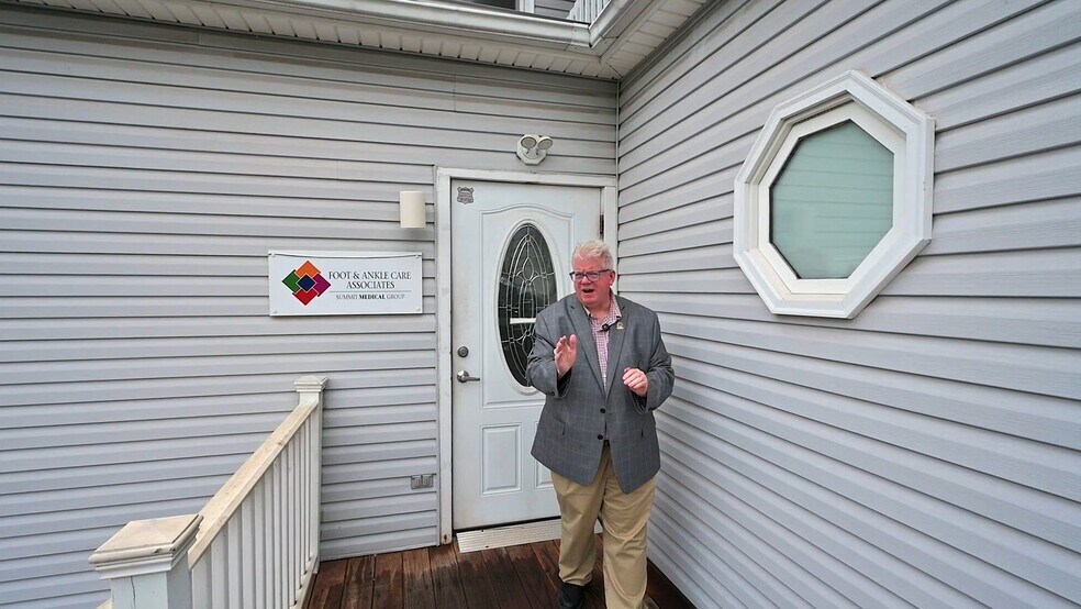 46 E Somerset St, Raritan, NJ à vendre - Vidéo sur l’inscription commerciale - Image 2 de 32