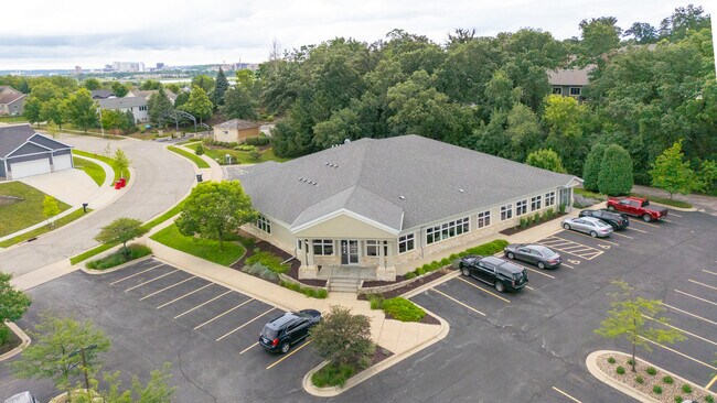 Plus de détails pour 3416 Lakeridge Pl NW, Rochester, MN - Bureau à louer
