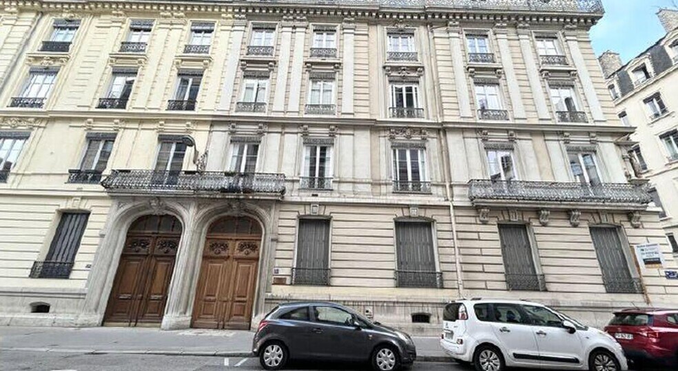 34 Rue Vaubecour, Lyon à louer - Photo du bâtiment - Image 2 de 21