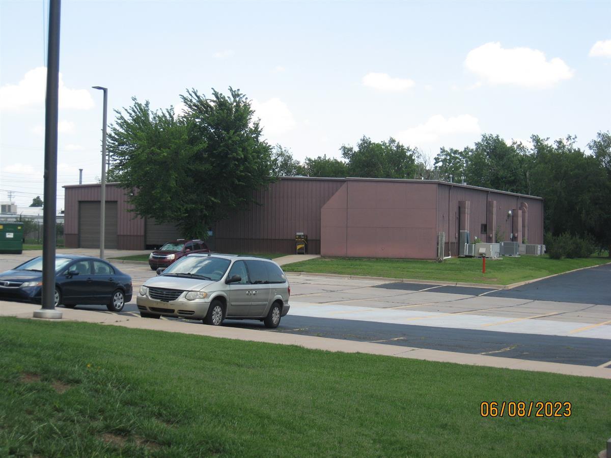 3717 NW 34th St, Oklahoma City, OK à vendre Photo principale- Image 1 de 4