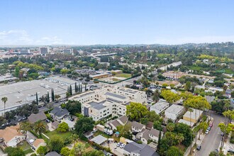 735 N Orange Blvd, Pasadena, CA - Aérien Vue de la carte - Image1