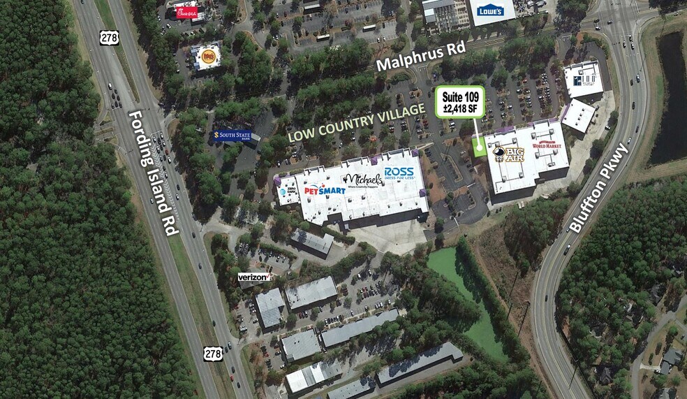 32 Malphrus Rd, Bluffton, SC à louer - Photo du bâtiment - Image 3 de 13