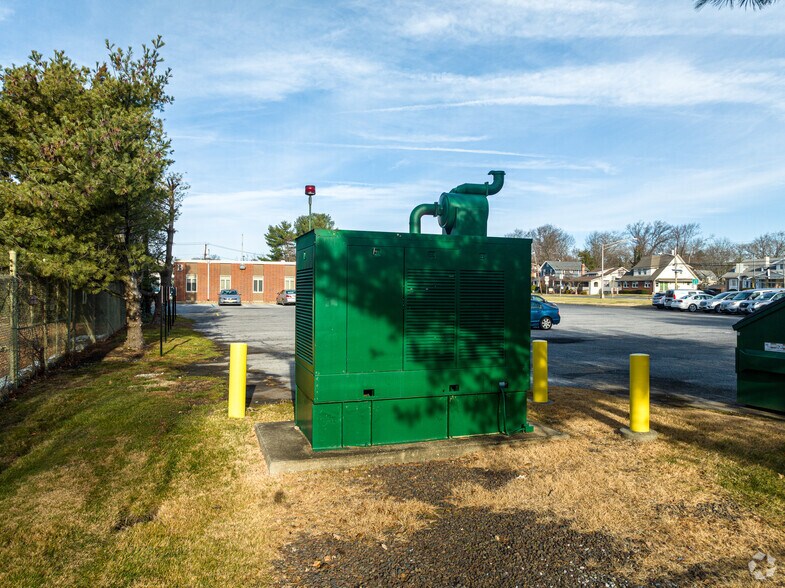 500 Grove St, Haddon Heights, NJ à louer - Photo du bâtiment - Image 3 de 14