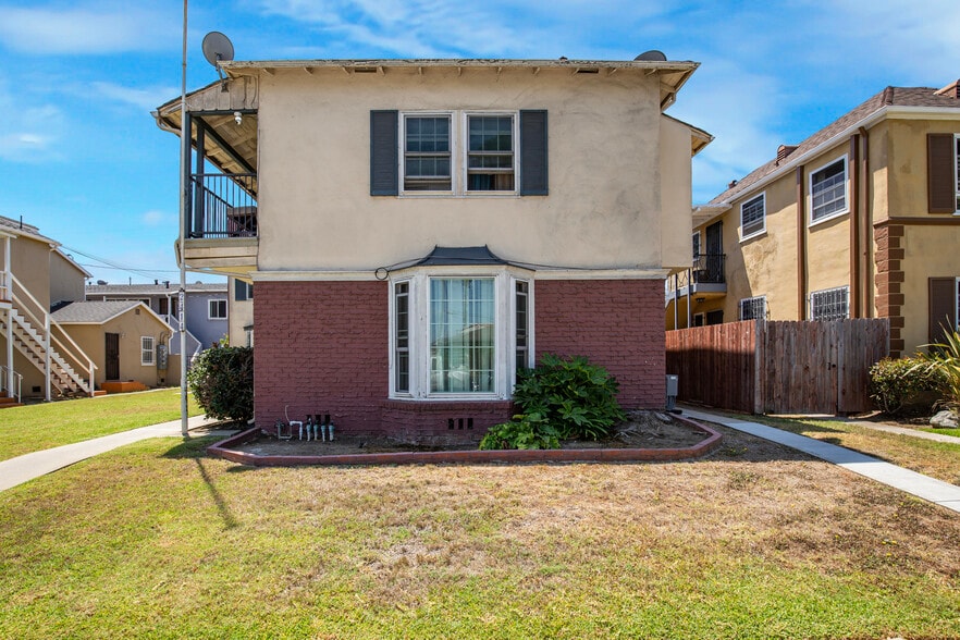2414 W 85th St, Inglewood, CA for sale - Building Photo - Image 3 of 16