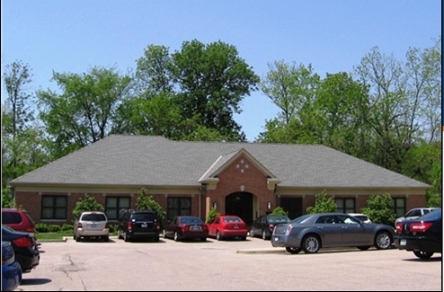 526 Wards Corner Rd, Loveland, OH for sale - Building Photo - Image 1 of 1