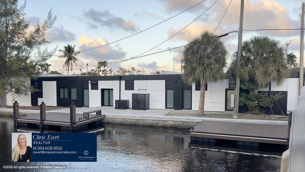 2301 NE 26th St, Fort Lauderdale, FL à louer - Photo du bâtiment - Image 3 de 14
