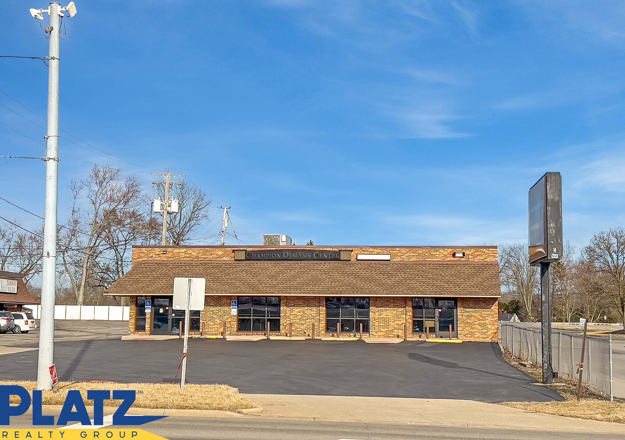 4554 Mahoning Ave, Warren, OH for lease Building Photo- Image 1 of 12