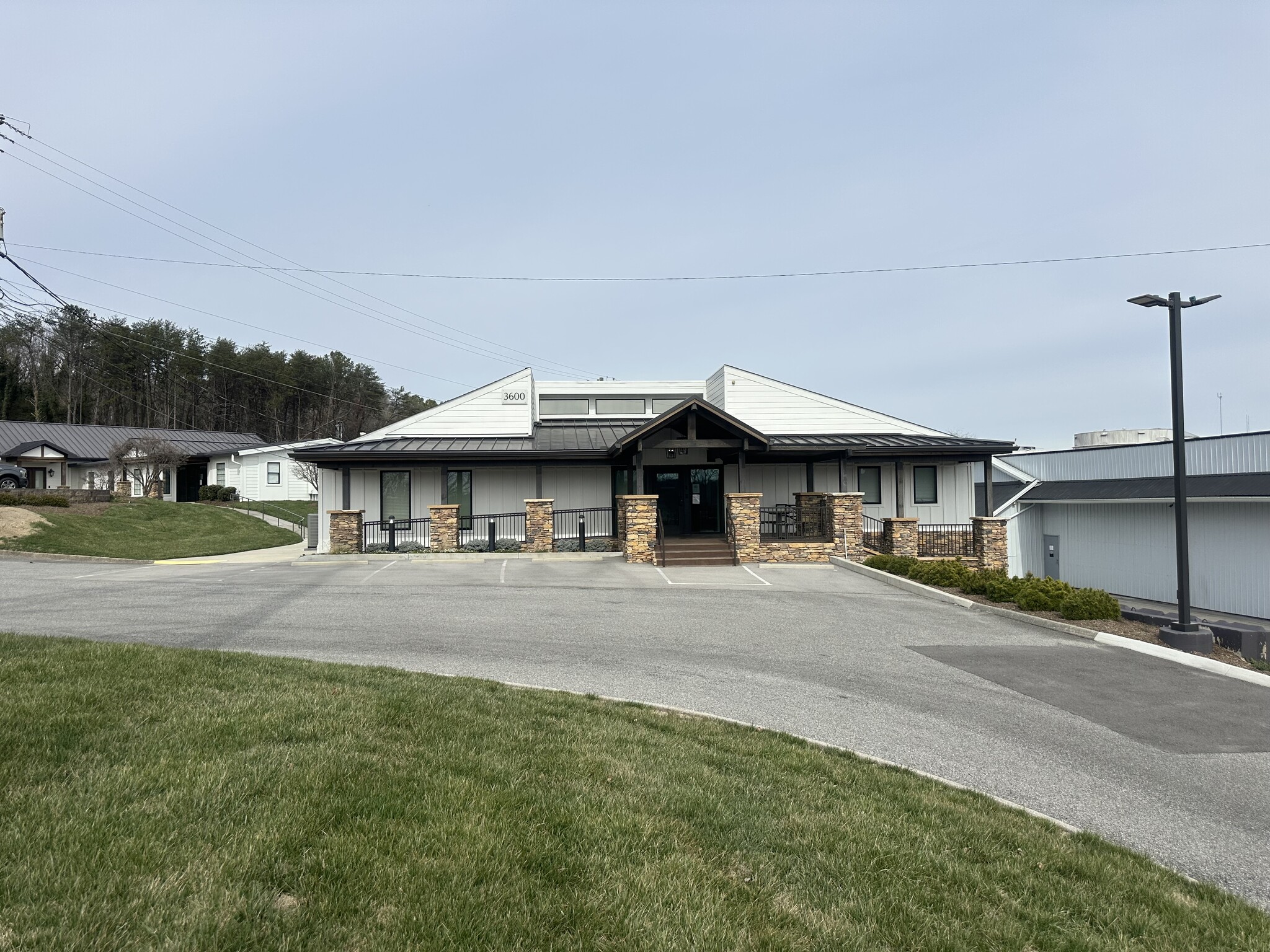 3600A Henson Rd, Knoxville, TN for lease Interior Photo- Image 1 of 7
