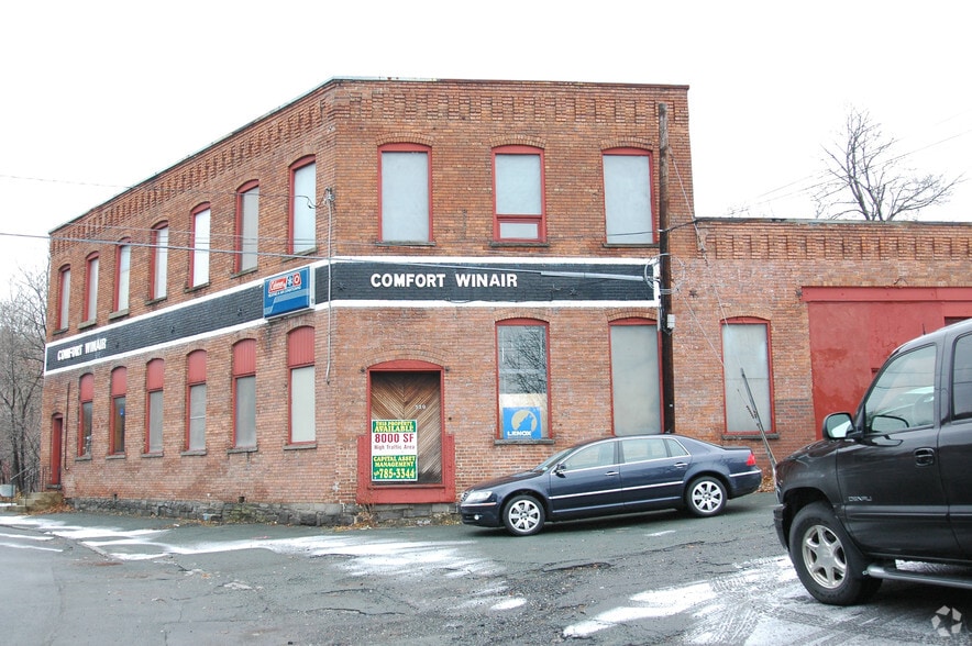 520 Congress St, Troy, NY for sale - Building Photo - Image 2 of 5