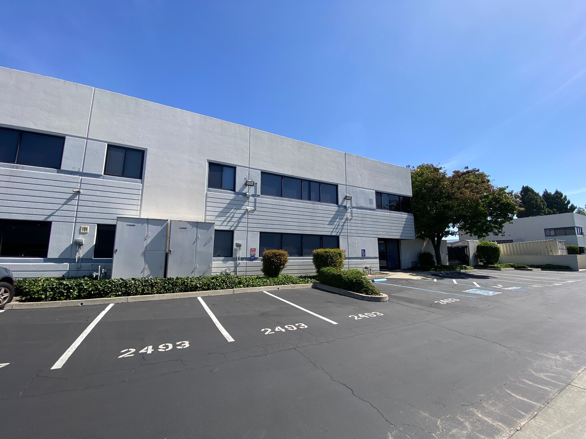 2493 Technology Dr, Hayward, CA à louer Photo du bâtiment- Image 1 de 13