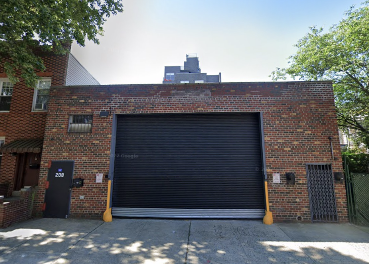 208 Frost St, Brooklyn, NY for lease - Building Photo - Image 1 of 5