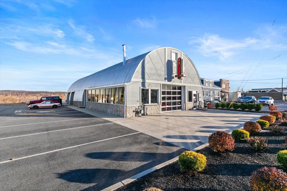 2259 State St, Hamden, CT for lease Interior Photo- Image 1 of 15