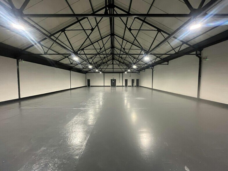 Camelon St, Glasgow à louer - Photo du bâtiment - Image 2 de 7
