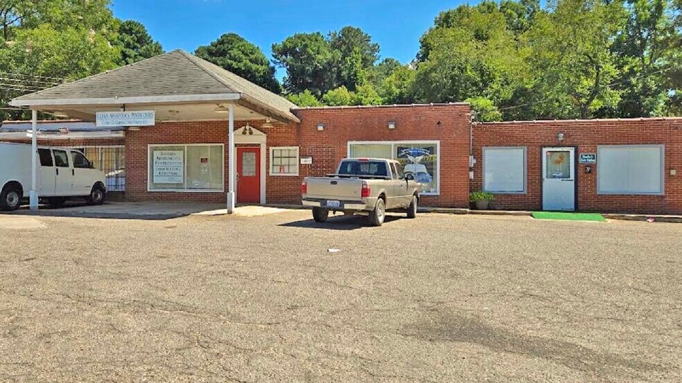 554 Bragg St, Sanford, NC à vendre - Photo du bâtiment - Image 3 de 22