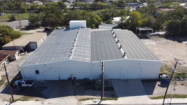 More details for 2833 Roosevelt Ave, San Antonio, TX - Industrial for Lease