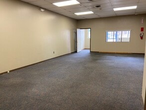 534-536 Xenia Ave, Dayton, OH for lease Interior Photo- Image 1 of 4