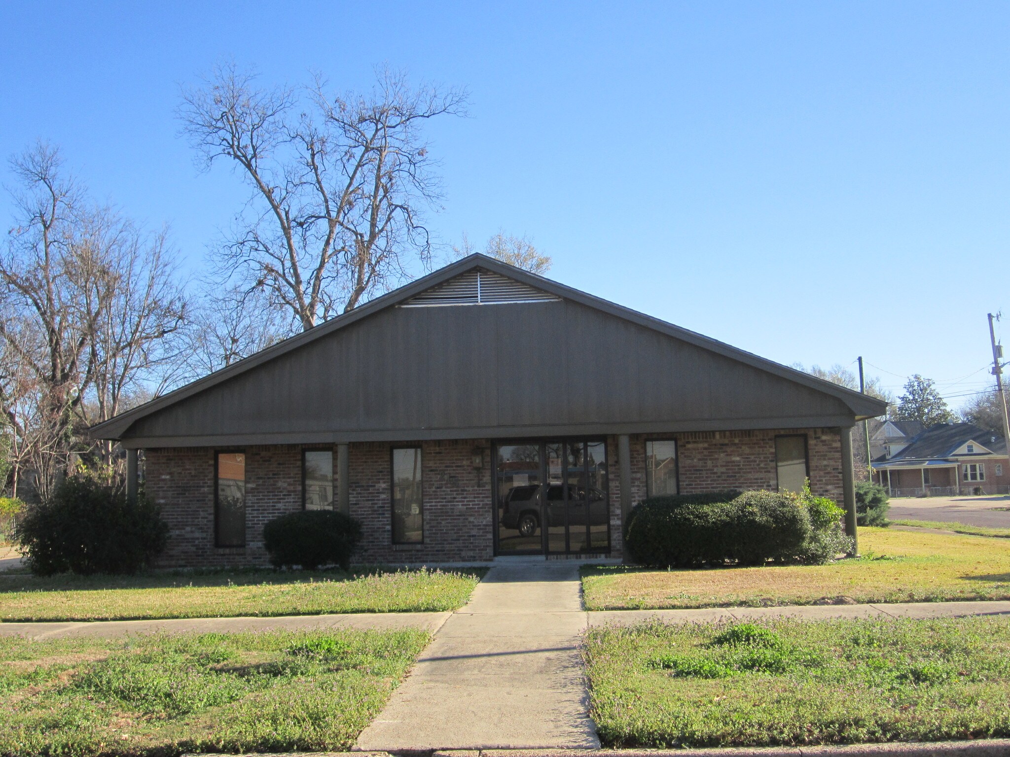 215 Lamar St, Greenwood, MS à vendre Photo principale- Image 1 de 2