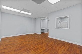 108 SW Monterey Rd, Stuart, FL for lease Interior Photo- Image 2 of 10