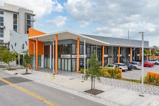 Plus de détails pour 18641 NE 24th Pl, Miami, FL - Commerce de détail à louer