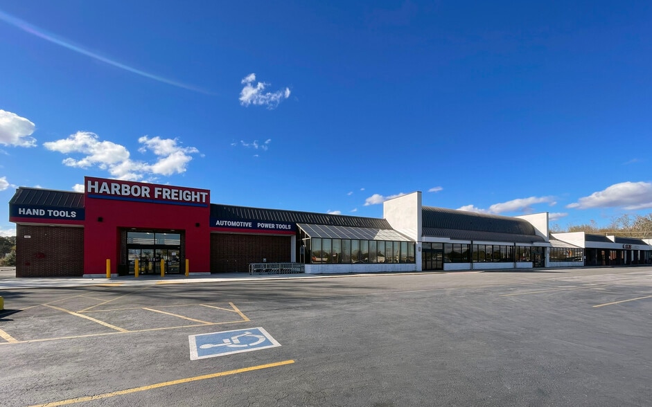 1050-1080 S Main St, Bowling Green, OH for lease - Building Photo - Image 2 of 6