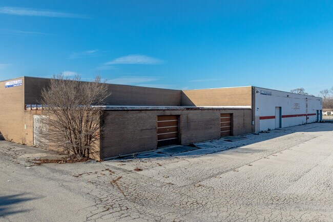 Plus de détails pour 1300 Hilltop Ave, Chicago Heights, IL - Industriel à louer