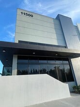 11550 NW 124th St, Medley, FL à louer Photo du bâtiment- Image 2 de 5