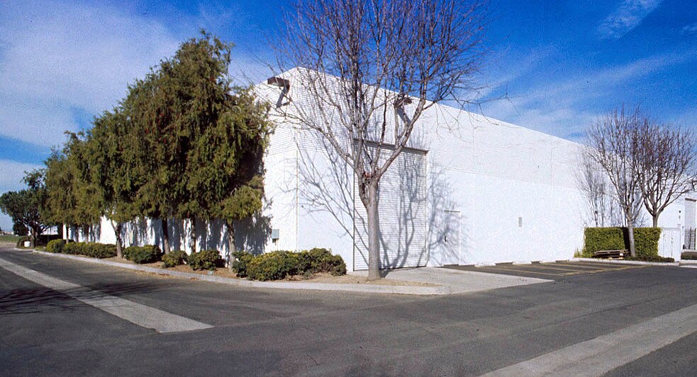 1250 Stellar Dr, Oxnard, CA à vendre - Autre - Image 2 de 16