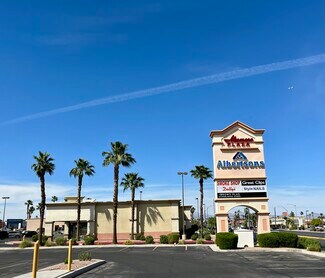 Plus de détails pour 2833-2949 E Desert Inn Rd, Las Vegas, NV - Commerce de détail à louer