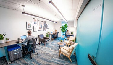 252 W Esplanade, North Vancouver, BC à louer Photo intérieure- Image 1 de 2