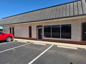 3206-3212 34th St, Lubbock, TX for lease Building Photo- Image 1 of 4