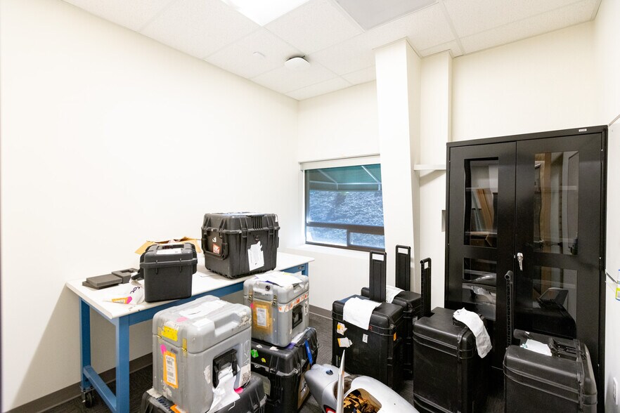 200 N Wasco Ct, Hood River, OR à vendre - Photo intérieure - Image 3 de 76