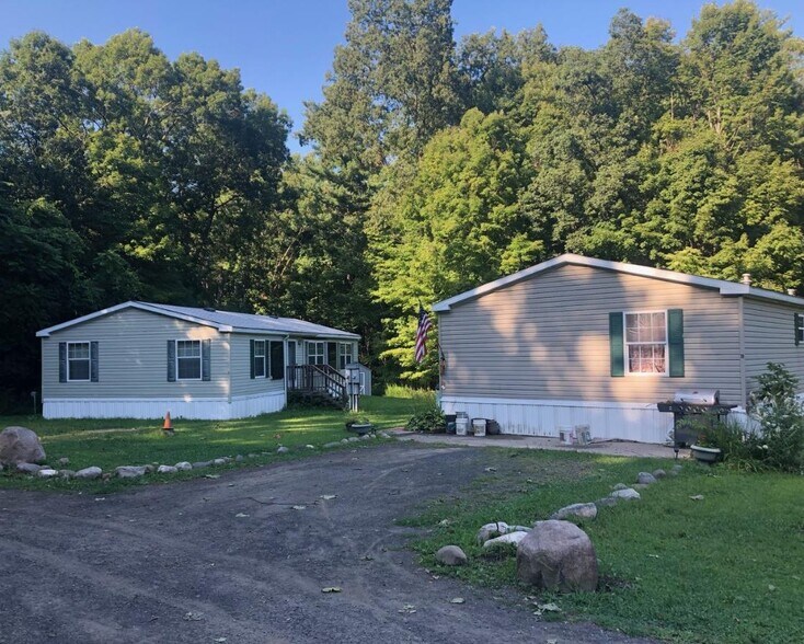 670 Granite Rd, Kerhonkson, NY à vendre - Photo du bâtiment - Image 3 de 3