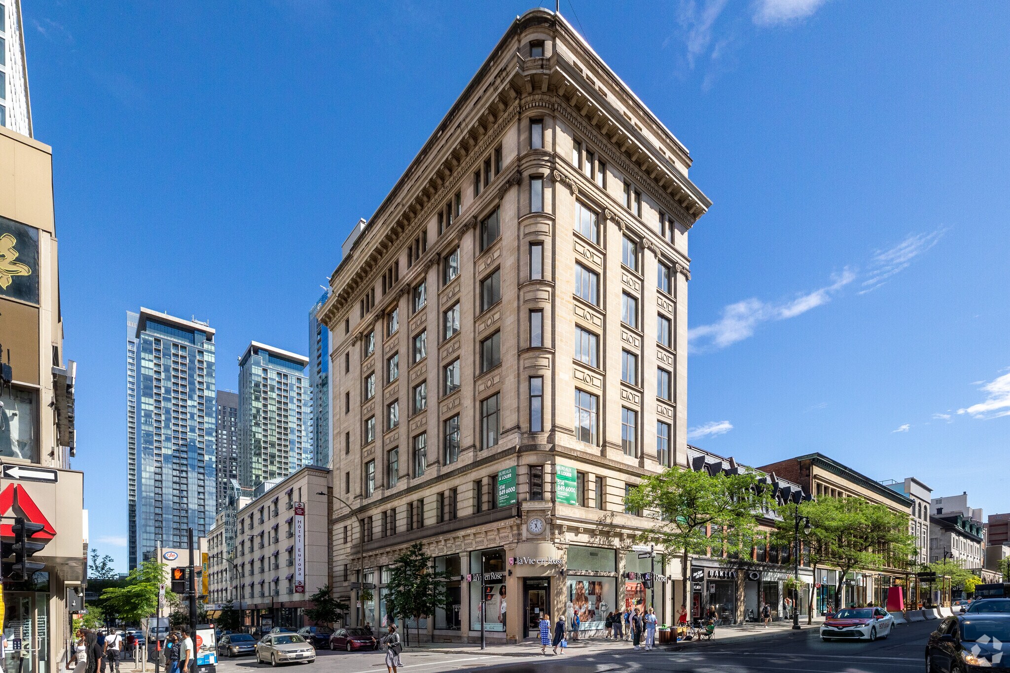 1220-1224 Rue Sainte-Catherine O, Montréal, QC for sale Building Photo- Image 1 of 1