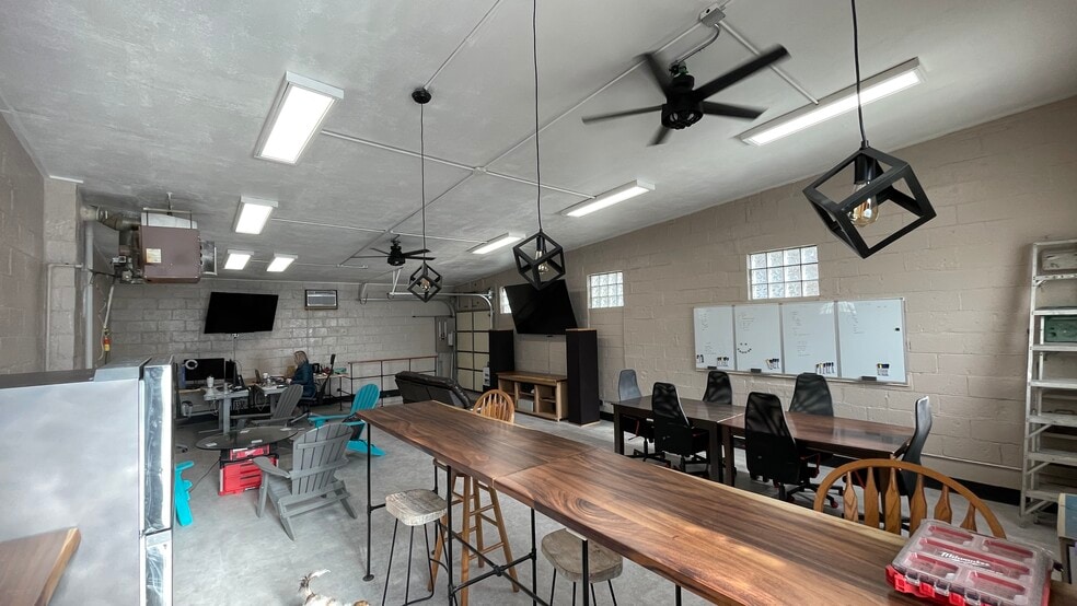 1608 16th St, Racine, WI for sale - Building Photo - Image 3 of 21
